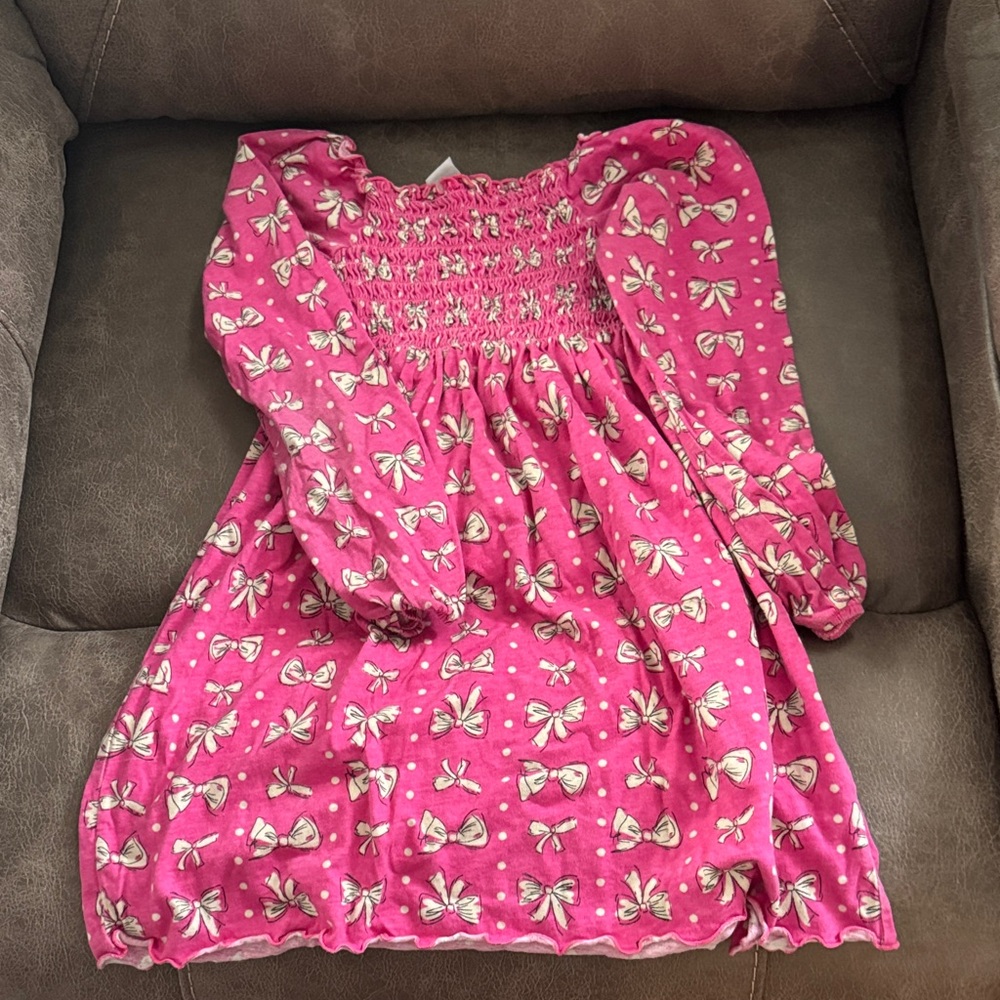 Pink Dress with Bow Pattern
